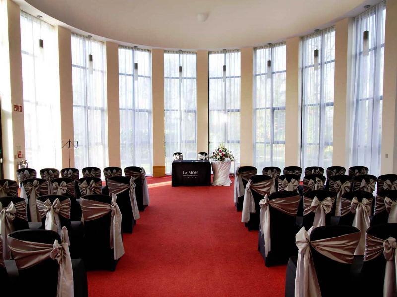 Castlereagh La Mon Hotel & Country Club מראה חיצוני תמונה