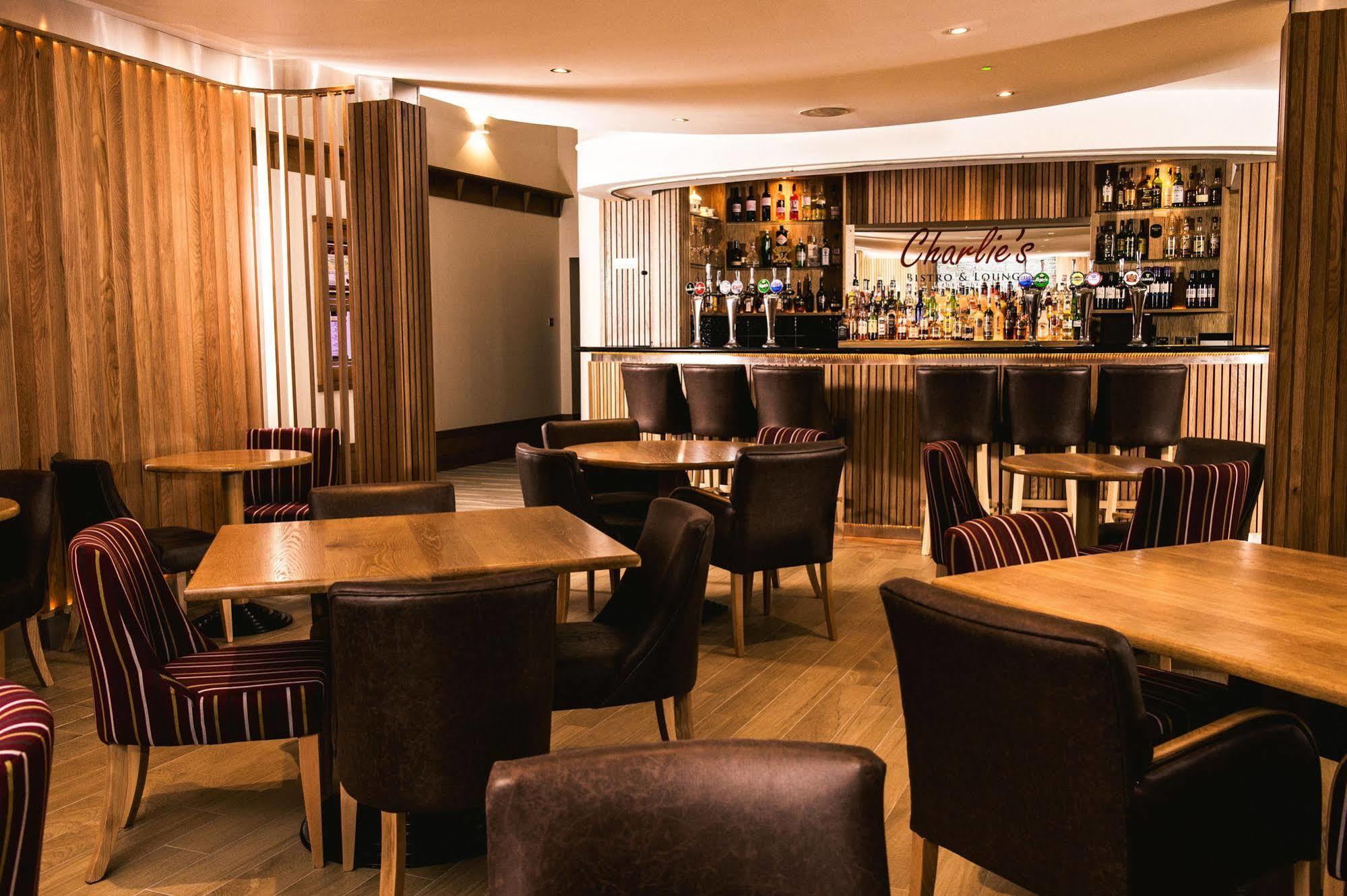 Castlereagh La Mon Hotel & Country Club מראה חיצוני תמונה