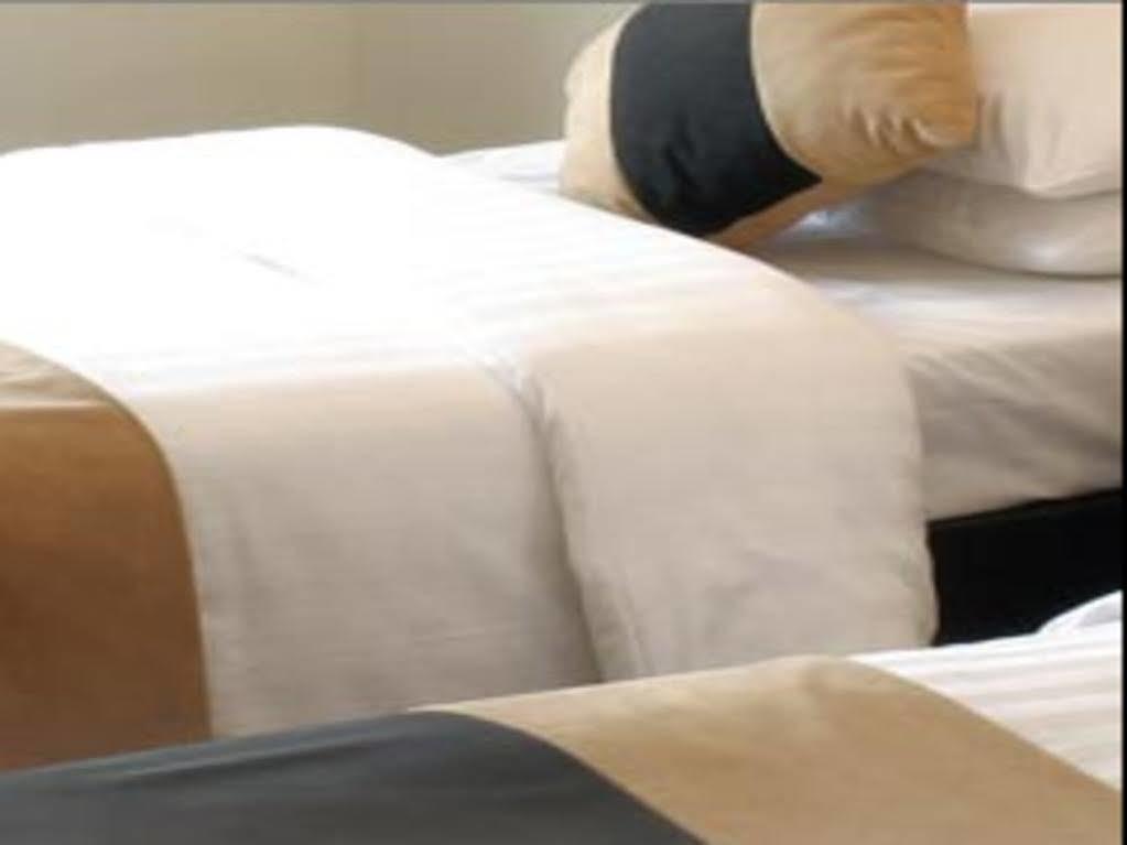 Castlereagh La Mon Hotel & Country Club מראה חיצוני תמונה