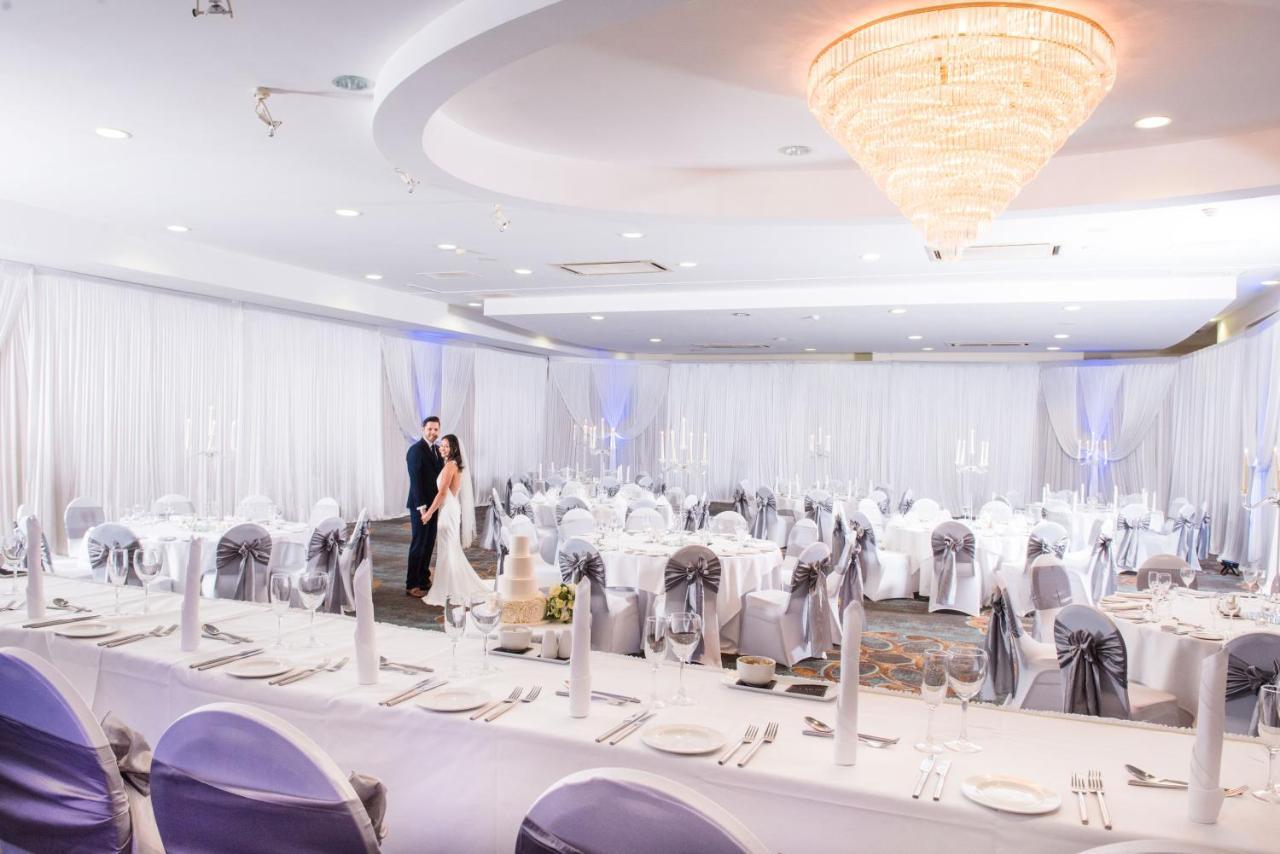 Castlereagh La Mon Hotel & Country Club מראה חיצוני תמונה
